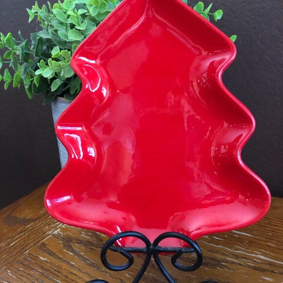 THE BROADWAY EMPORIUM WEINSTCKS IN ITALY Other - Vintage Red Christmas Tree Serving Dish/Platter Made In Italy